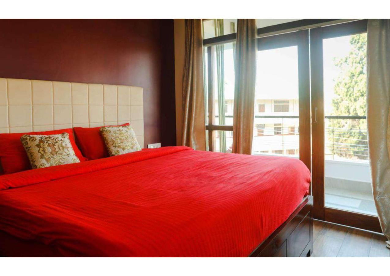 East Blue Homestay Shillong Eksteriør bilde