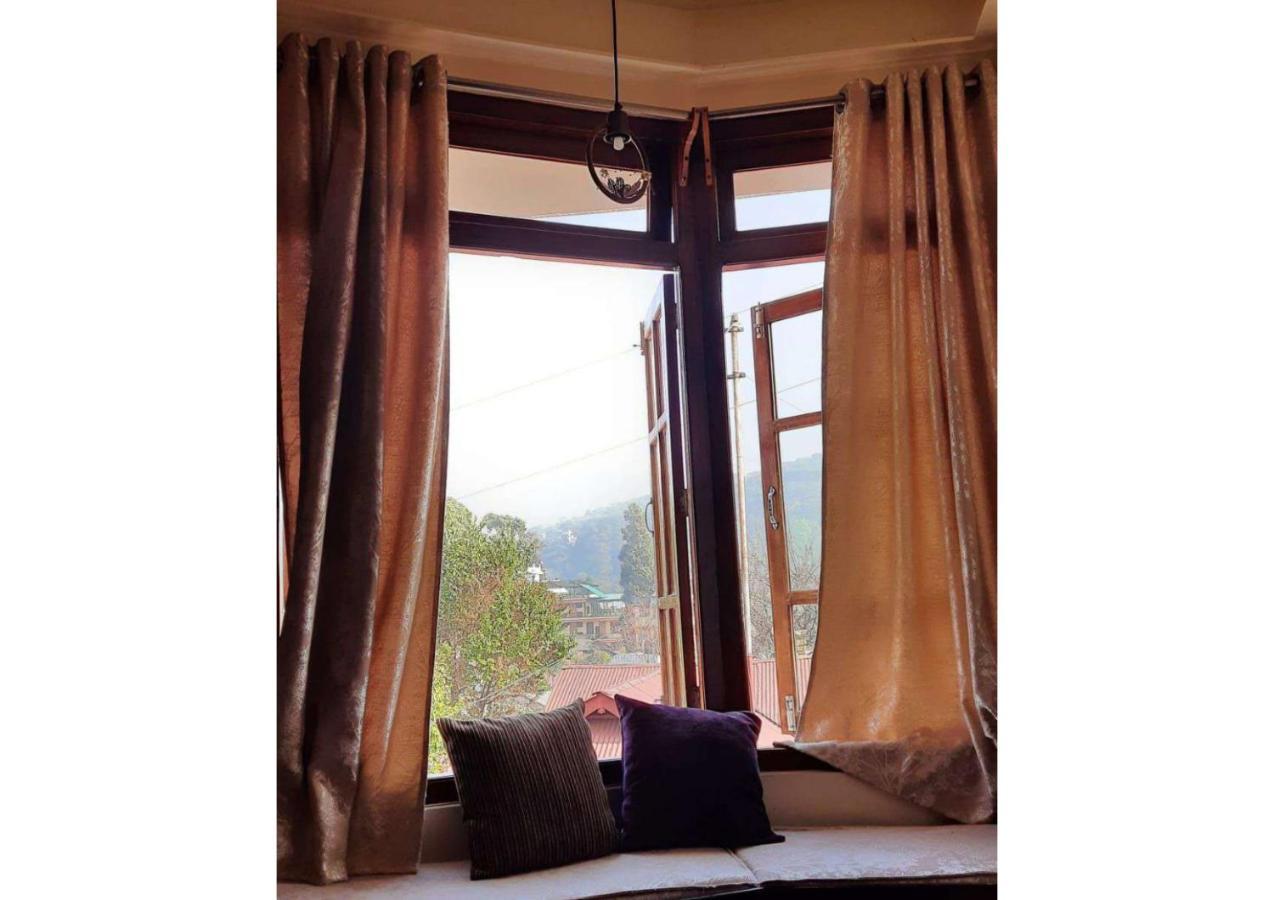 East Blue Homestay Shillong Eksteriør bilde